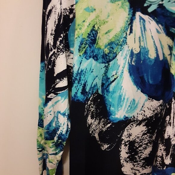 Alfred Dunner PM Black Top w/Blue, Green & White Flowers & Studded Neckline - Picture 3 of 4